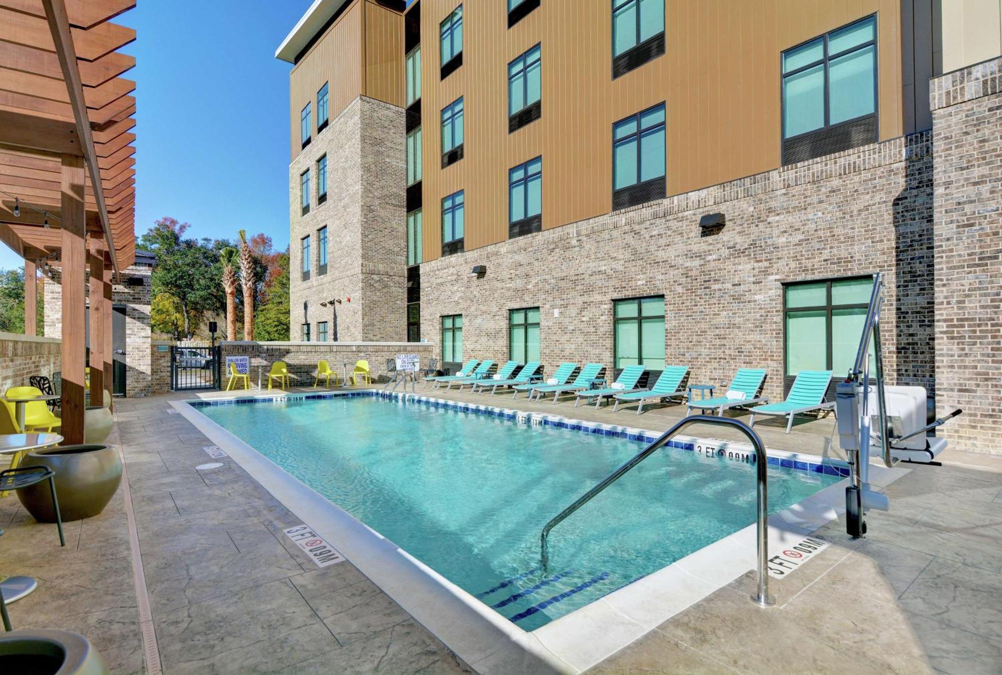Home2 Suites By Hilton Charleston Daniel Island, Sc Екстер'єр фото